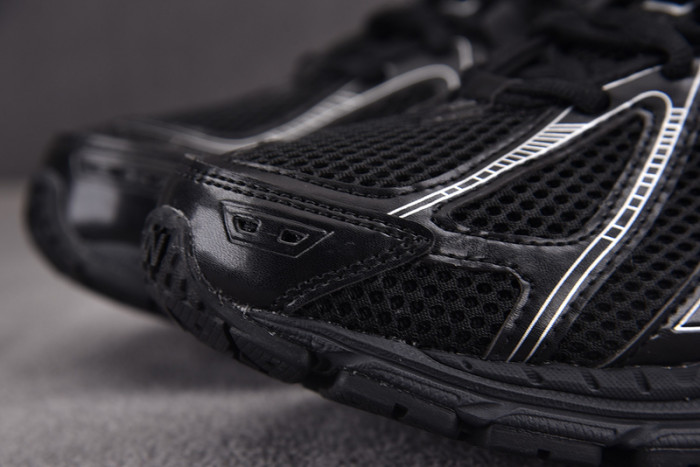 New Balance 1906R Black Grey M1906RCH