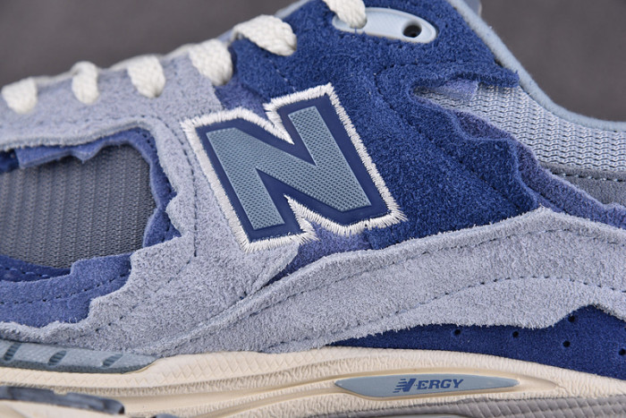 New Balance 2002R Protection Pack Light Arctic Grey Purple M2002RDI