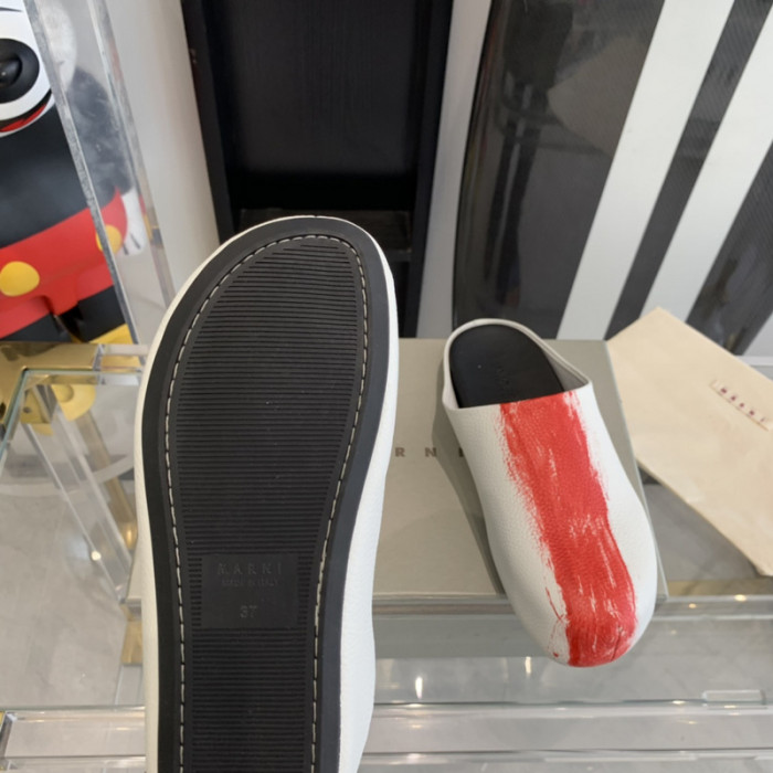 MARNI Fussbett Sabot Loafers