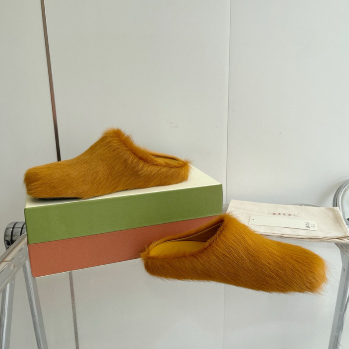 Marni Fussbett Sabot Loafers