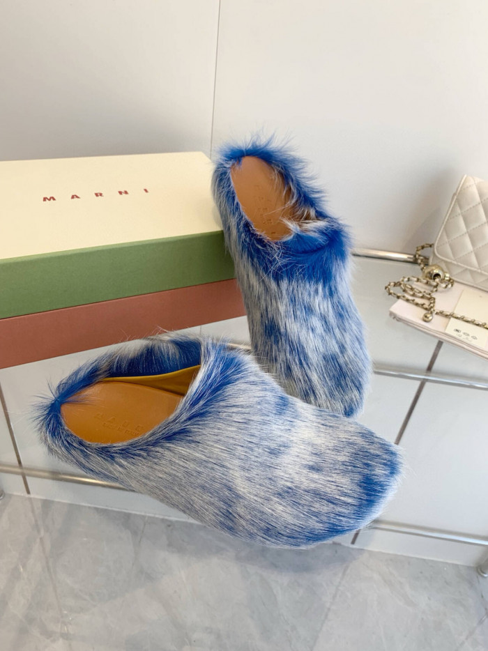 Marni Fussbett Sabot Loafers