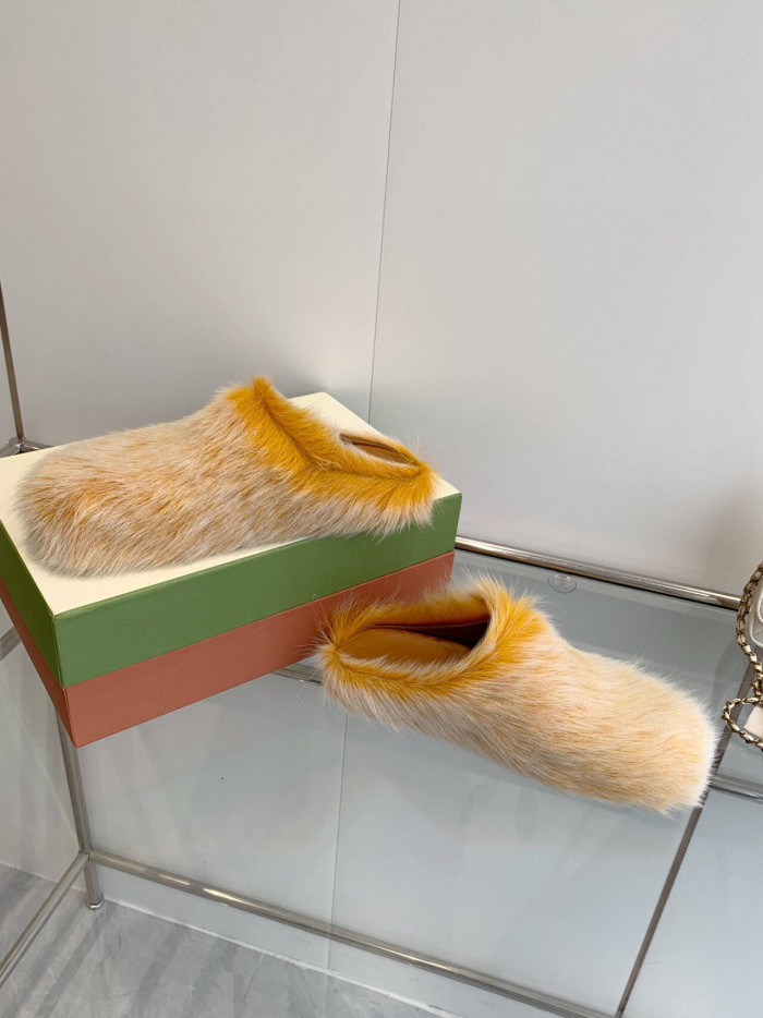 Marni Fussbett Sabot Loafers