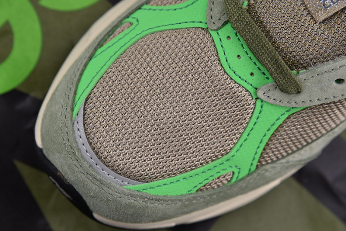 New Balance 990v3 Patta Keep Your Family Close M990PP3