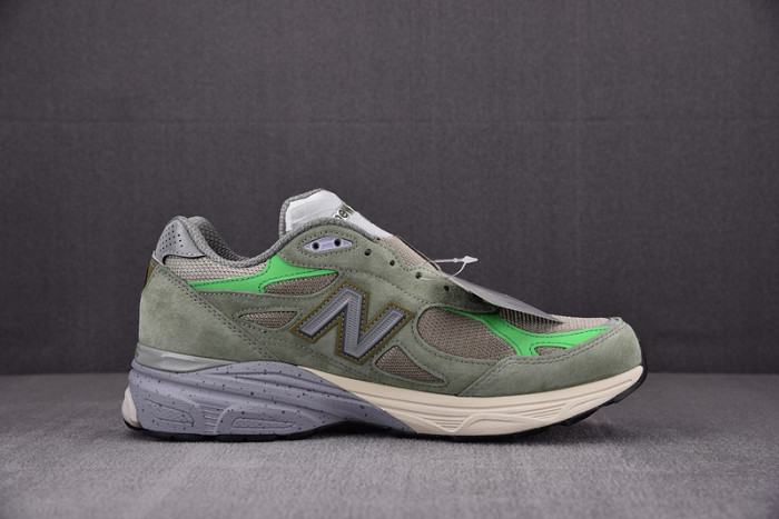 New Balance 990v3 Patta Keep Your Family Close M990PP3