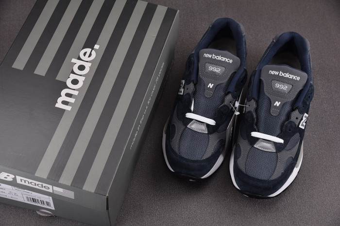 New Balance 992 Navy Grey M992GG
