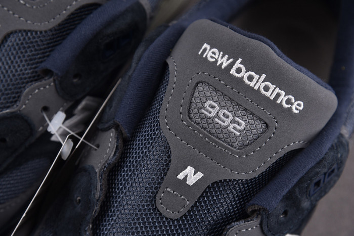 New Balance 992 Navy Grey M992GG