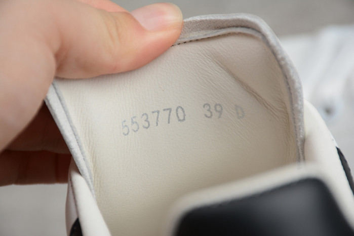 ALEXANDER MCQUEEN SNEAKERS