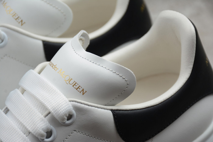 ALEXANDER MCQUEEN SNEAKERS