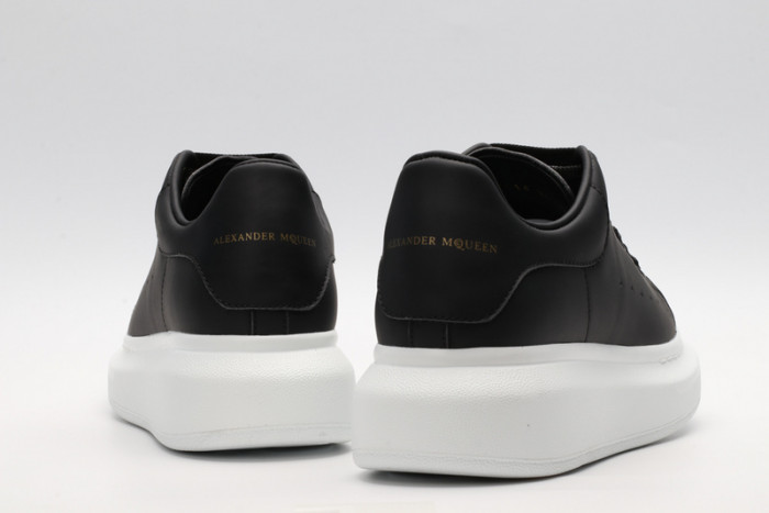 ALEXANDER MCQUEEN SNEAKERS