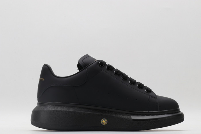 ALEXANDER MCQUEEN SNEAKERS