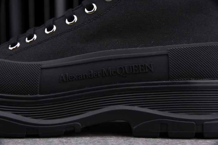 ALEXANDER MCQUEEN BOOTS