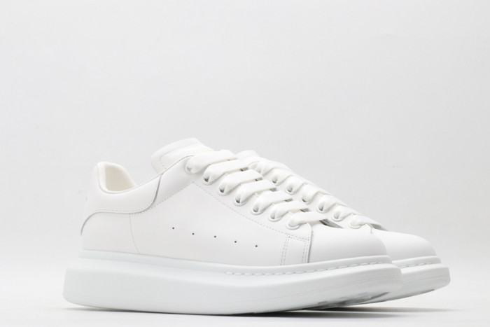 ALEXANDER MCQUEEN SNEAKERS