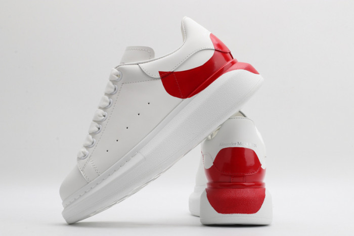 ALEXANDER MCQUEEN SNEAKERS