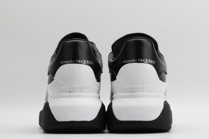 ALEXANDER MCQUEEN SNEAKERS