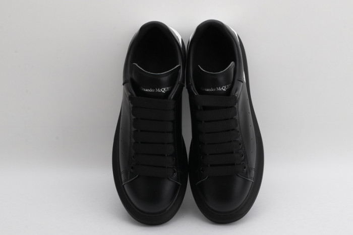 ALEXANDER MCQUEEN SNEAKERS