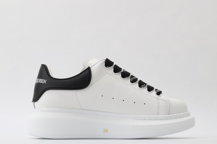 ALEXANDER MCQUEEN SNEAKERS
