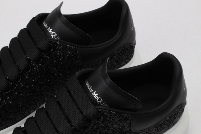 ALEXANDER MCQUEEN SNEAKERS
