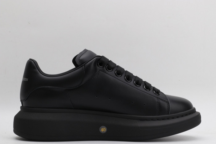 ALEXANDER MCQUEEN SNEAKERS