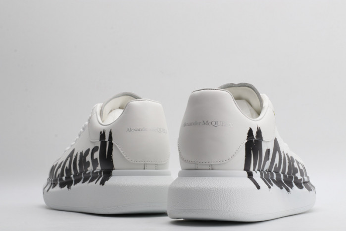 ALEXANDER MCQUEEN SNEAKERS