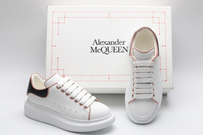 ALEXANDER MCQUEEN Sneaker