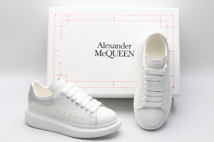 ALEXANDER MCQUEEN Sneaker