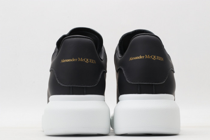 ALEXANDER MCQUEEN Sneaker