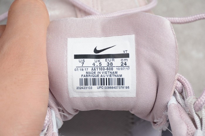 Nike AIR MAX 95 DELUXE “PARTICLE ROSE”  Particle Rose AA1103-600