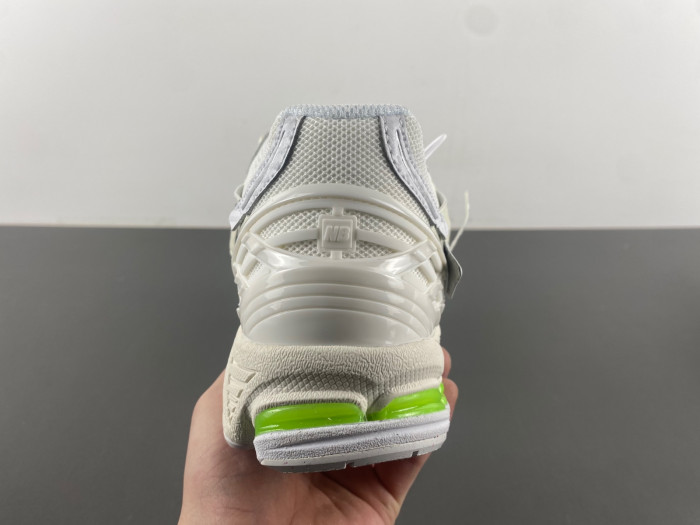 New Balance U1906AE