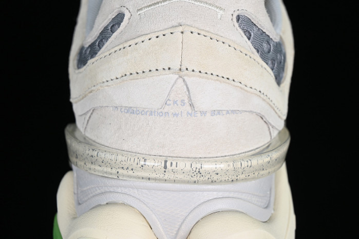 New Balance 9060 Bricks & Wood U9060BW1