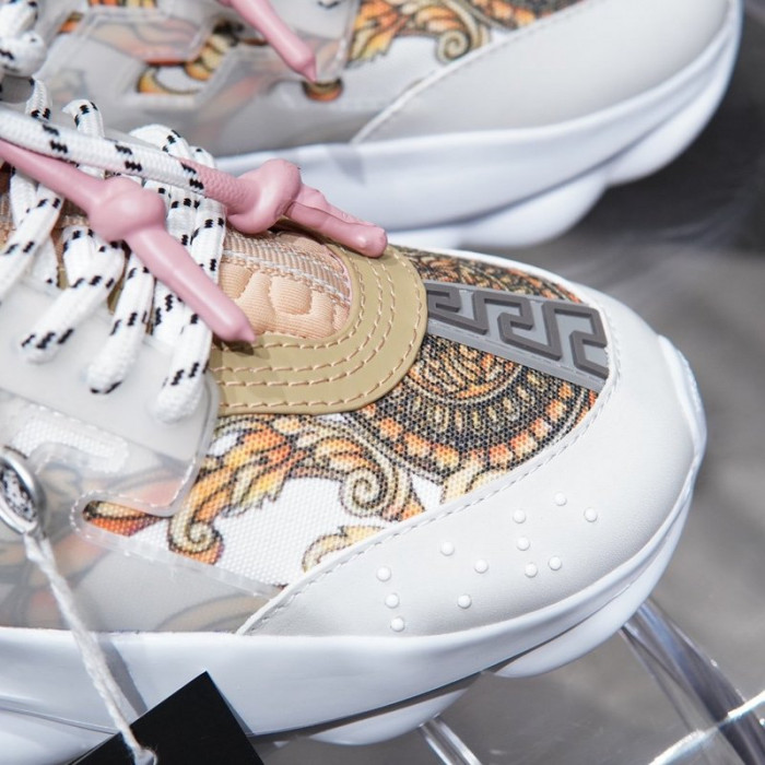 VERSA CHAIN REACTION SNEAKERS