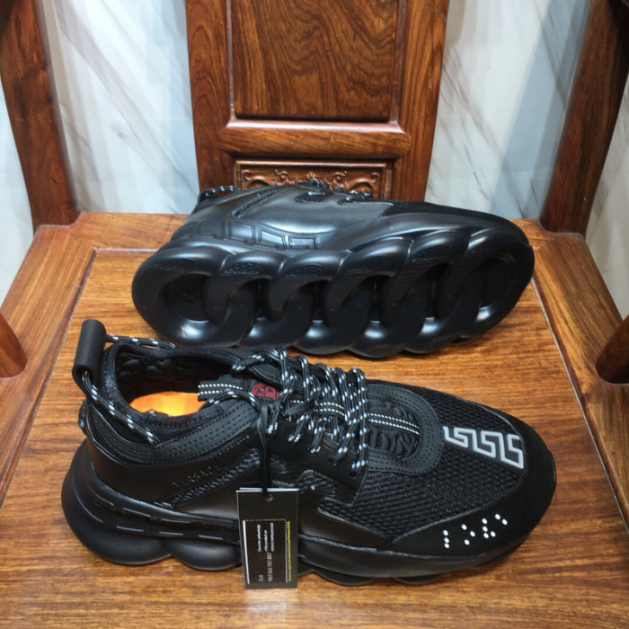 VERSA CHAIN REACTION SNEAKERS