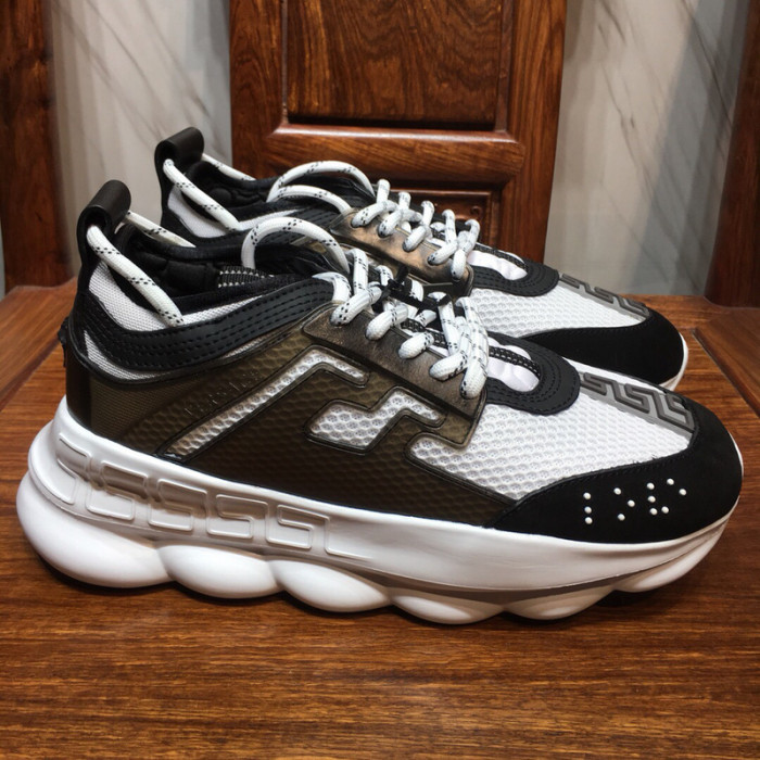 VERSA CHAIN REACTION SNEAKERS