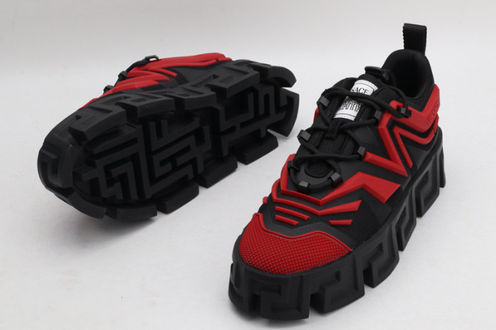 VERSA SNEAKERS