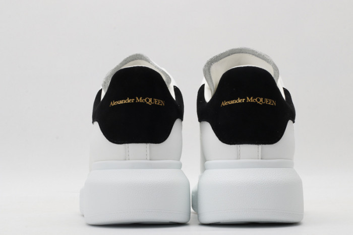 ALEXANDER MCQUEEN SNEAKERS