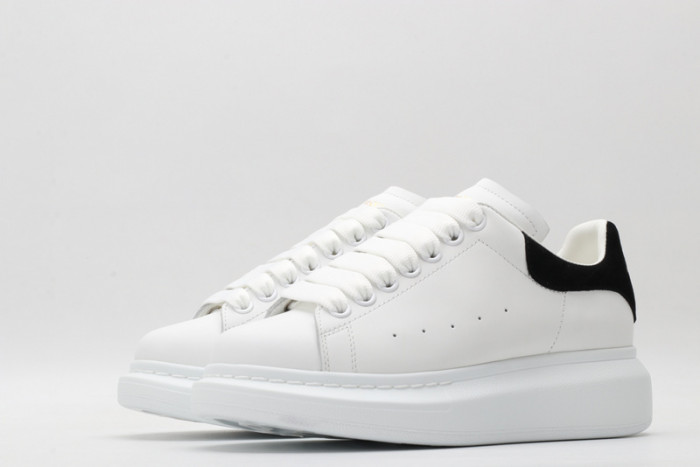 ALEXANDER MCQUEEN SNEAKERS