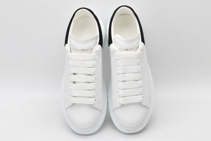 ALEXANDER MCQUEEN SNEAKERS