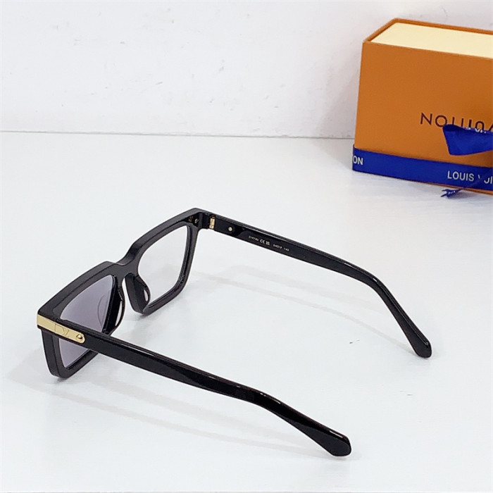 L1VV Sunglasses