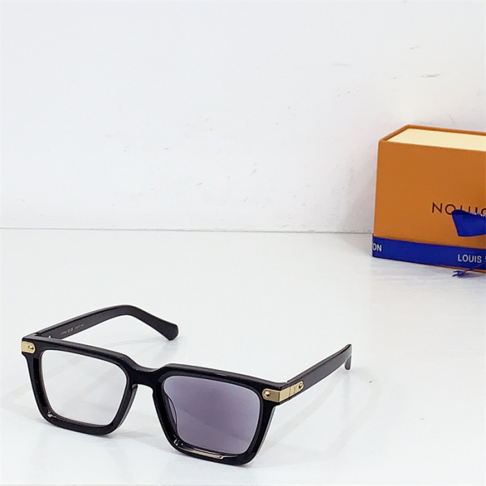 L1VV Sunglasses