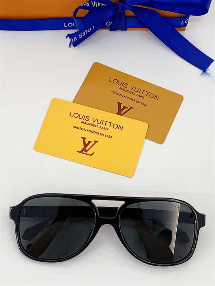 L1VV Sunglasses