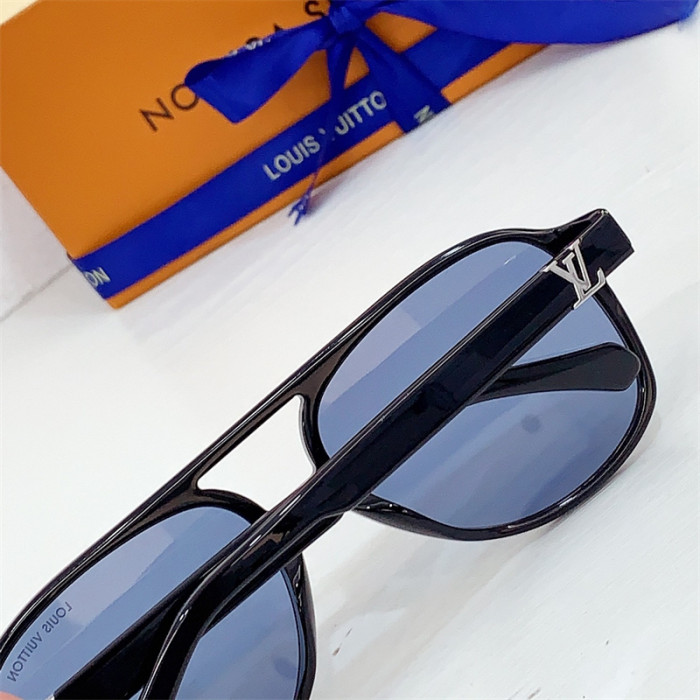 L1VV Sunglasses