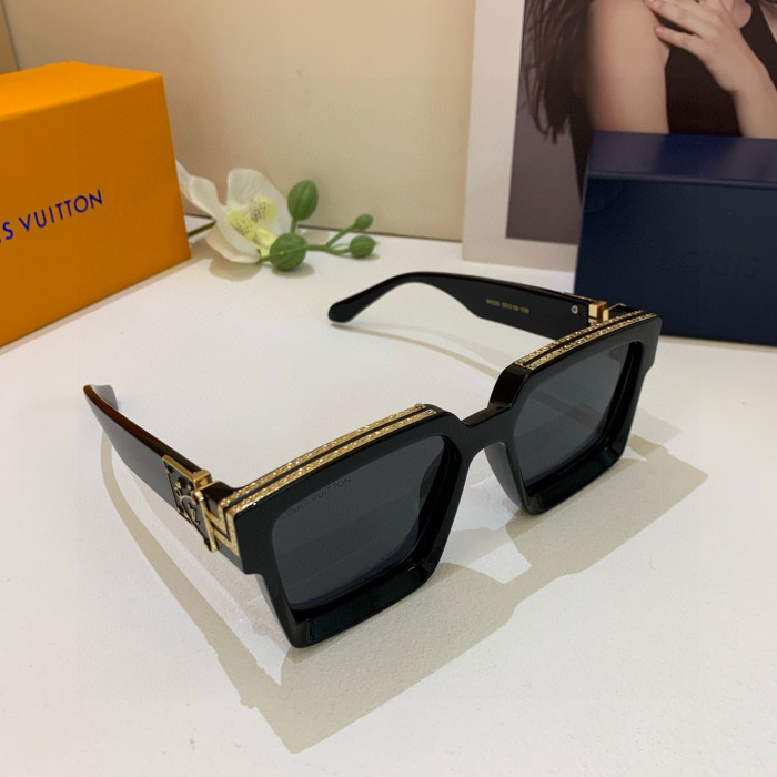 L1VV Sunglasses